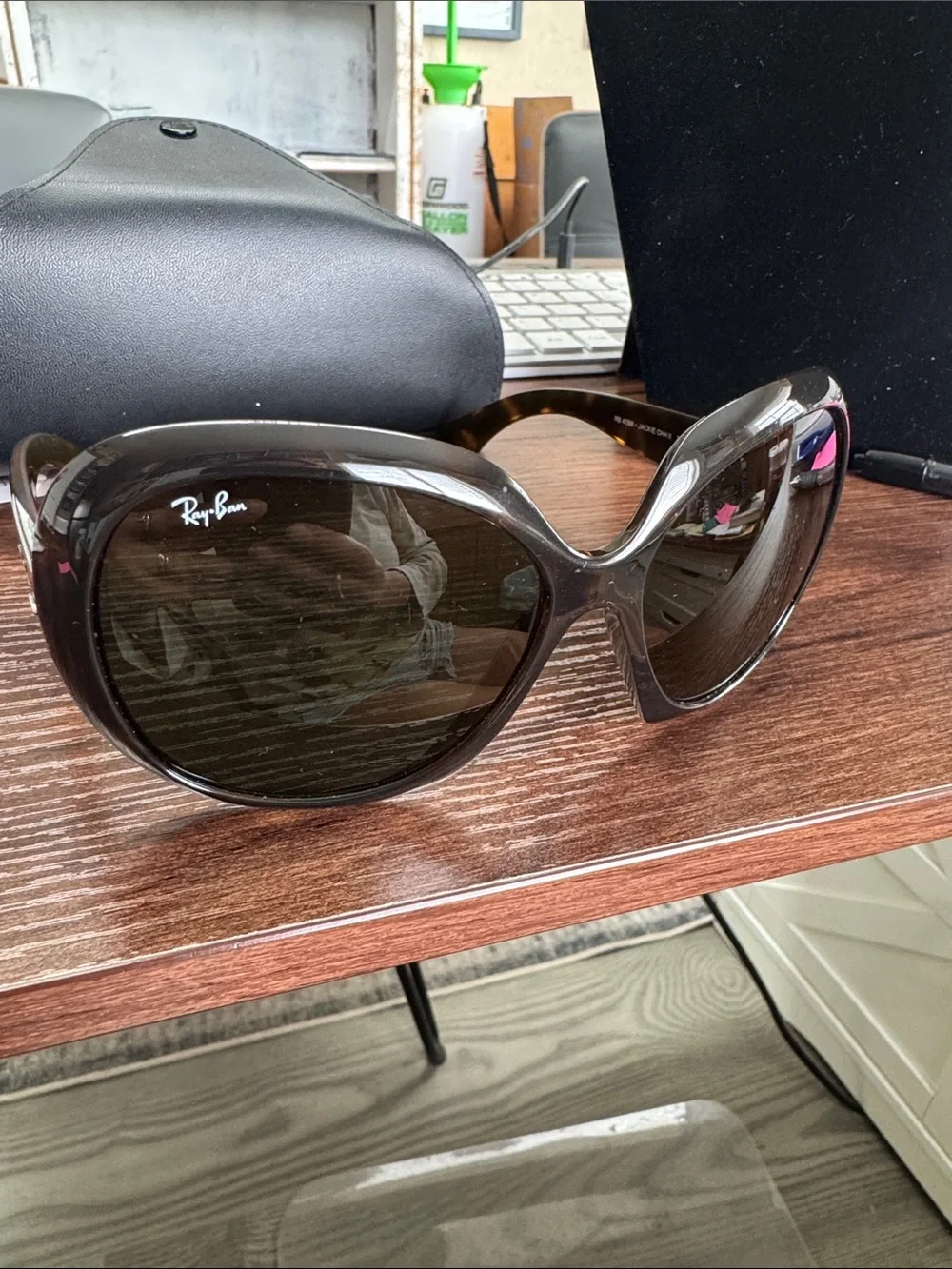 Ray-Ban Tortoise Oversized Black Lens Sunglasses Jackie Ohh II RB4098